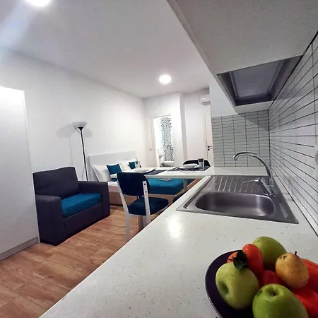 Kalonis Holiday Apartment Shëngjin