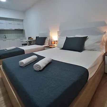 Kalonis Holiday Apartman *
