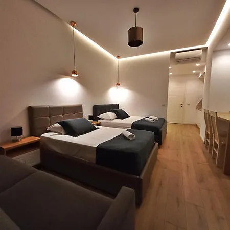 Appartement Kalonis Holiday